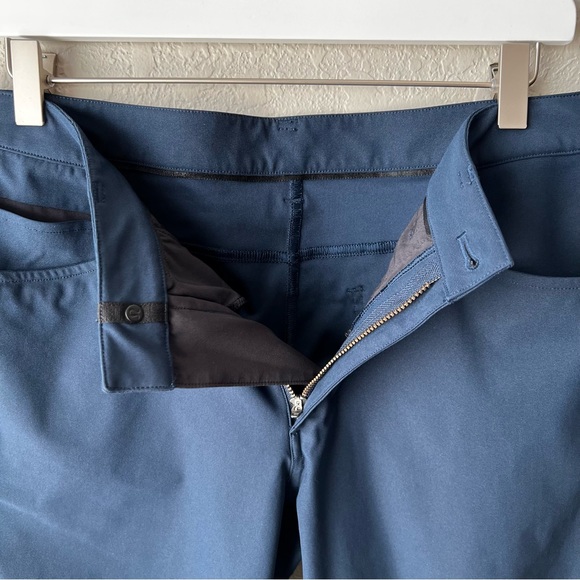 Lululemon ABC Pant Navy - Picture 7 of 15